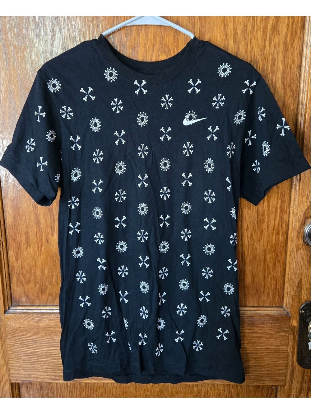 Nike Black Patterned T Shirt Used Size Small